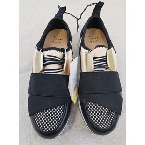 A New Day Black‎ Lacey White Elastic Strap Slip On Sneakers Women's Size 6